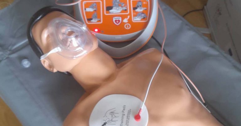 Kupnja AVD trening uređaja za projekt “Pokreni srce – spasi me”